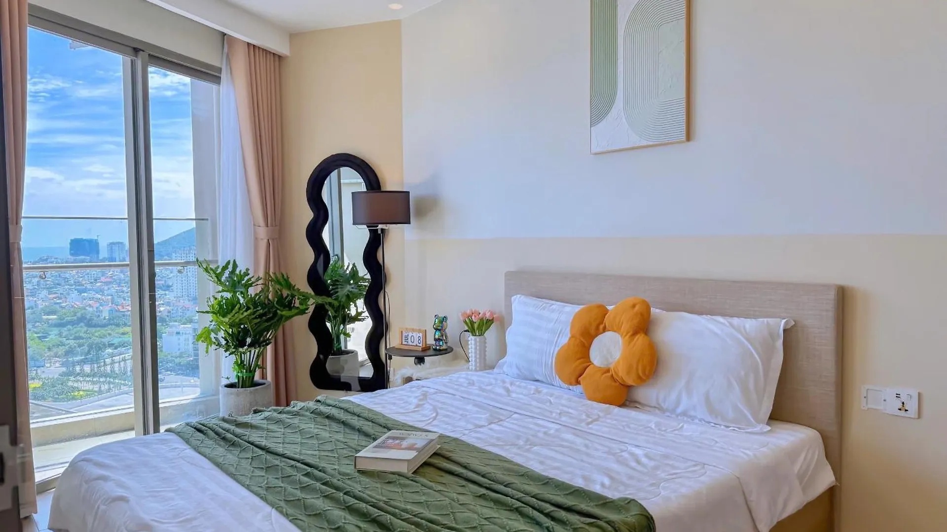 וונג טאו Sunhouse The Song Apartment